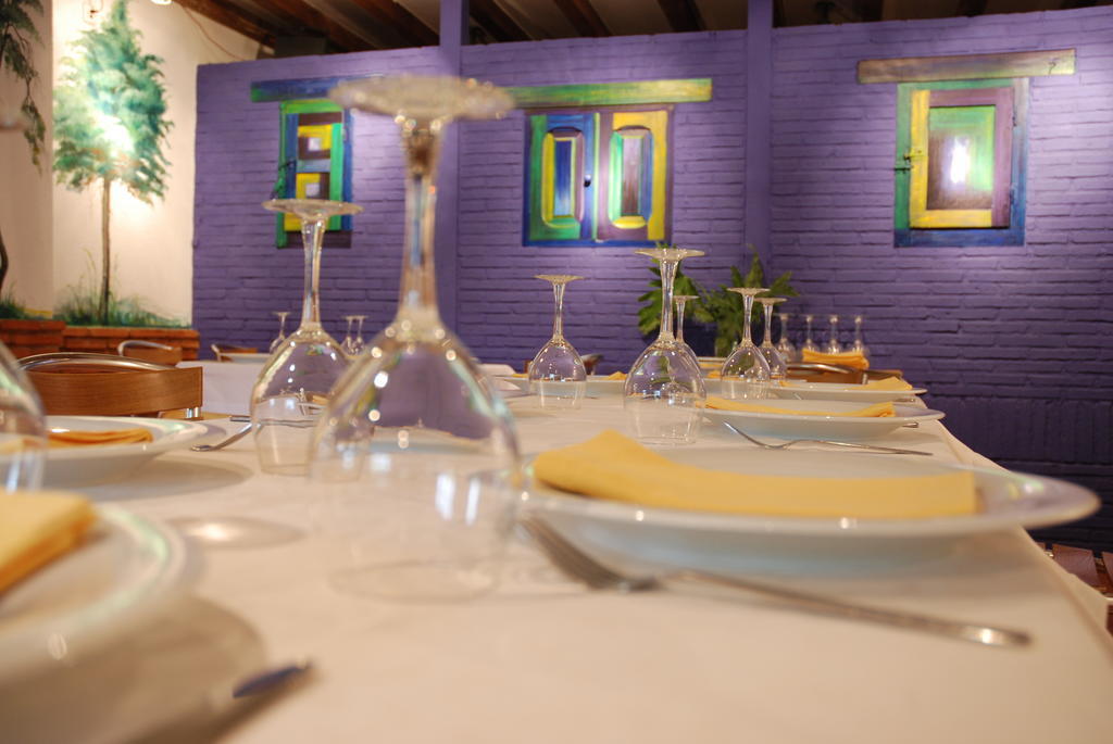 Hostal El Cardenillo Madrigal de la Vera Kültér fotó