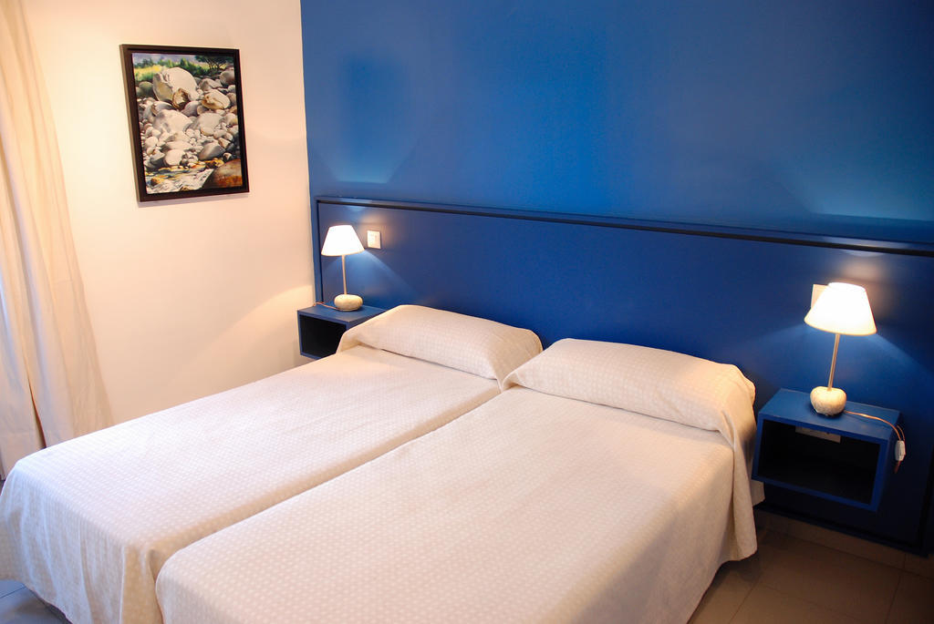 Hostal El Cardenillo Madrigal de la Vera Szoba fotó
